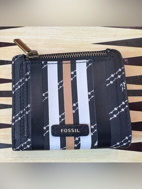 Fossil Logan Small RFID Bifold Wallet